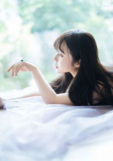 月光宝盒2_十万网红美女美酱
