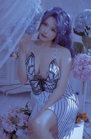 夜玩亲女裸睡的小妍第一部分_720免费观看韩国